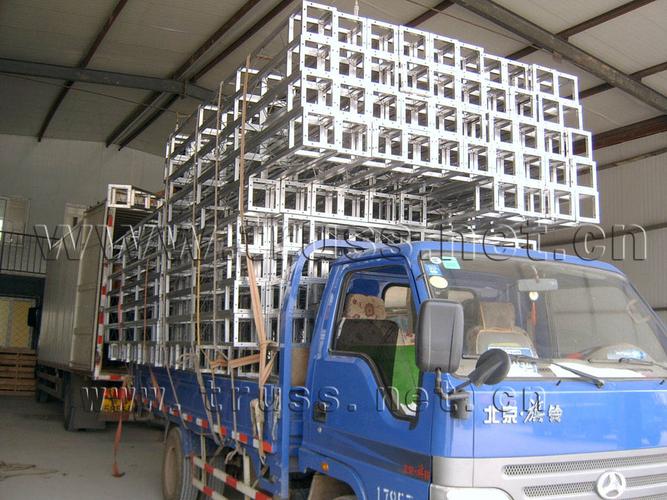 固定桁架 - 北京总展桁架舞台厂为您提供固定桁架租赁,固定桁架图片